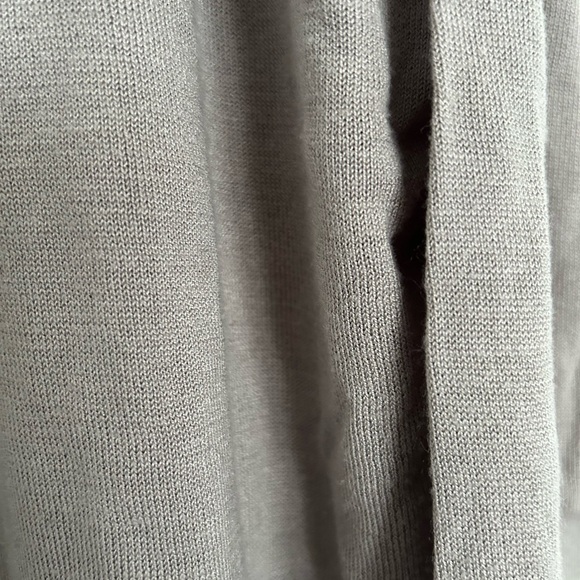 Grey Knit Sweater - Picture 4 of 4